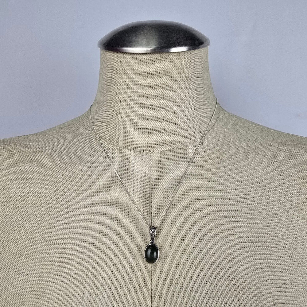 925 Sterling Silver Green Natural Stone Reversible Pendant Necklace